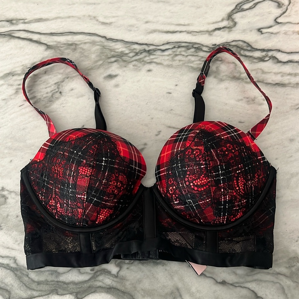 Victorias Secret push up bra